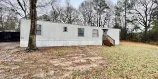 Adorable 2 bedroom 1 bath Moble Home located it Dallas Gallery 1