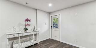 1006 E 26TH Avenue Gallery 34