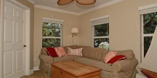 8705 Palm Tree Lane Gallery 12