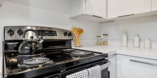 Pruneyard West Gallery 32