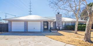 Charming home with updates! Gallery 1