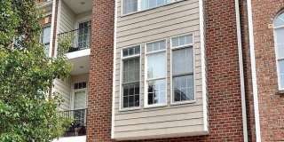 103 WASHINGTON SQUARE Court Gallery 1