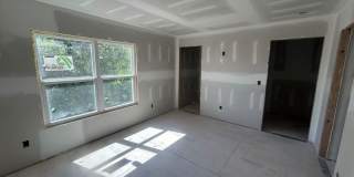 1111 Tree Street Gallery 21