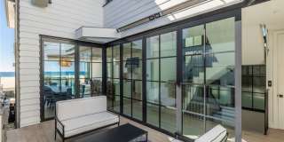 2428 The Strand Gallery 24