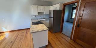 17 Englewood Avenue Gallery 4