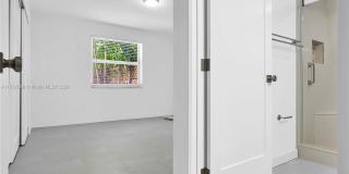 4600 Southwest 67th Avenue Gallery 9