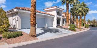 Beautiful Summerlin home in a gated community. Gallery 26