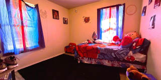 2205 Cedar Avenue Gallery 8