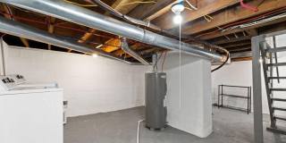 927 Camden Avenue Gallery 22