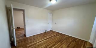 228 Philip Avenue Gallery 10