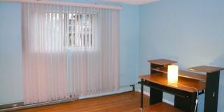 Spacious unit with amazing location in Newton Corner available 9/1/26 GREAT VALUE! Gallery 3