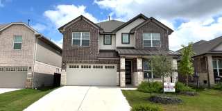 Spacious Larger and Well Maintained 3 Bedroom 2.5 Bathroom Home for Rent in Leander, Texas Gallery 1