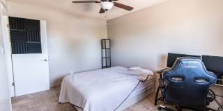 6 Bedroom 3.5 Bathroom Tri-Level Home In Tempe close to ASU Gallery 43