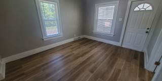 2 Bedroom Home with Detached Garage! 2 Bedroom Home with Detached Garage! Gallery 13