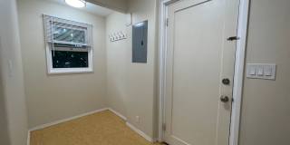 1 bedroom 1 bath close to town Gallery 5