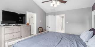 12371 Exchange Row Gallery 12