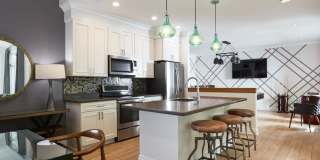 Lakeside Apartments Gallery 49