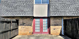 Avalon Cove Townhomes Gallery 17