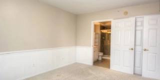 1378 Perry Street Gallery 15
