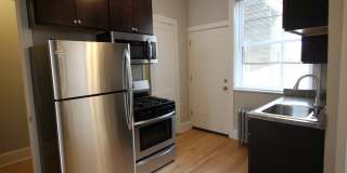 4413 N La Crosse Ave Gallery 1