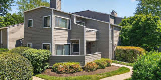 1957-A VILLARIDGE DR Gallery 25