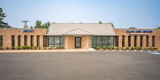 504 ELDEN Street Gallery 29