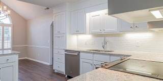 655 Torrey Pines Drive Gallery 24