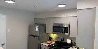 Short-mid term housing, furnished condo 2 bed/2 bath walking distance to Pearl St., CU and close to Hiking and Biking Gallery 6