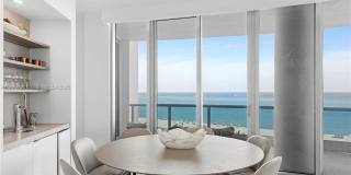 5959 Collins Ave Gallery 20