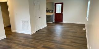 Now available:  Three bedroom, 1.5 bath home in Maryville City Gallery 4