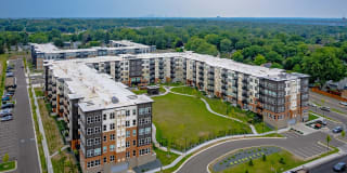 Legacy Commons at Signal Hills 55+ Apartments Gallery 29