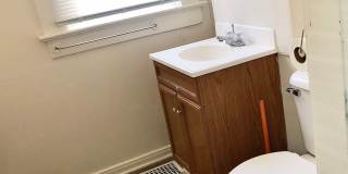 5 Bedroom House - Walking distance from Central Campus Gallery 18