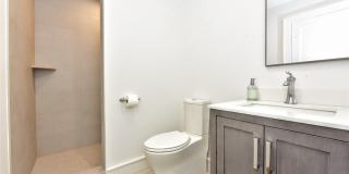 17 Grandview Avenue Gallery 25