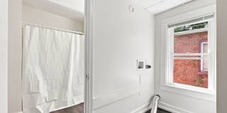 3 Bed, 1 Bath Available Now! Gallery 16
