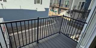 Room in 2 Bedroom Home at Cleburne Ave Gallery 1