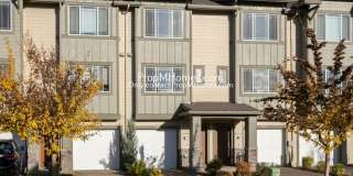 Great Two Bedroom Home In Sherwood! ~Must See The Balcony! Gallery 3