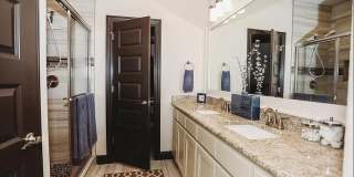 1804 SW Riverstone Road Gallery 8