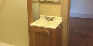 Spacious 2 Bedroom in Oldetowne East-York City SD Gallery 10