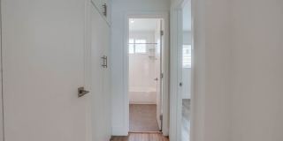 Stylish Mid‑Century Building in West Adams Park Tract Gallery 34