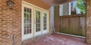 8904 BARROWGATE Court Gallery 44