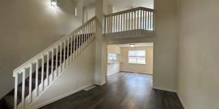 Updated 2 Bedroom w/ a Loft, 2 story Updated 2 Bedroom w/ a Loft, 2 story Gallery 6