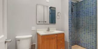 1228 N Noble Street Gallery 15