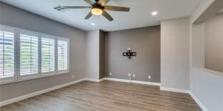 Beautiful Mission Hills Home with Loft, Custom Finishes & Multiple Patios Gallery 12
