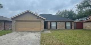 Charming Southside 3-Bedroom, 2-Bath Home for Lease Charming Southside 3-Bedroom, 2-Bath Home for Lease Gallery 1