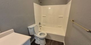 Coventry Park KC Apartments LLC - Condos Gallery 36