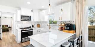 1102 BURLESON Gallery 6
