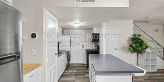 SE!! Close to UNLV!! 2 Bedroom 2 story!! 1 Car Carport!! Fully Furnished!! Community Pool!! and Tennis Courts!! Gallery 11