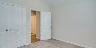 350 Norwich Drive Gallery 13