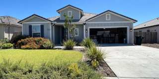 Stunning 4BD/3BA Home in Bakersfield's Desirable 93311 — Solar, All Pets Welcome! Stunning 4BD/3BA Home in Bakersfield's Desirable 93311 — Solar, All Pets Welcome! Gallery 1