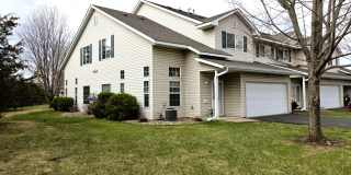 Nice 2 Bedroom 1.5 Bathroom Townhome in Hudson Gallery 3